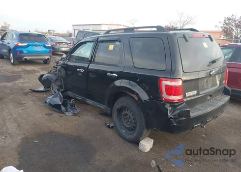 2012 Ford Escape Xlt z USA, uszkodzony, nr VIN 1FMCU9DG6CKB92803